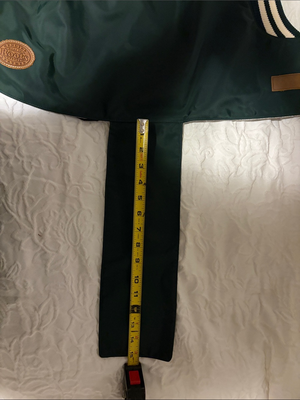 Green Roots Dog Coat O/S size with Letter Patch and Original Tags - Picture 10 of 11